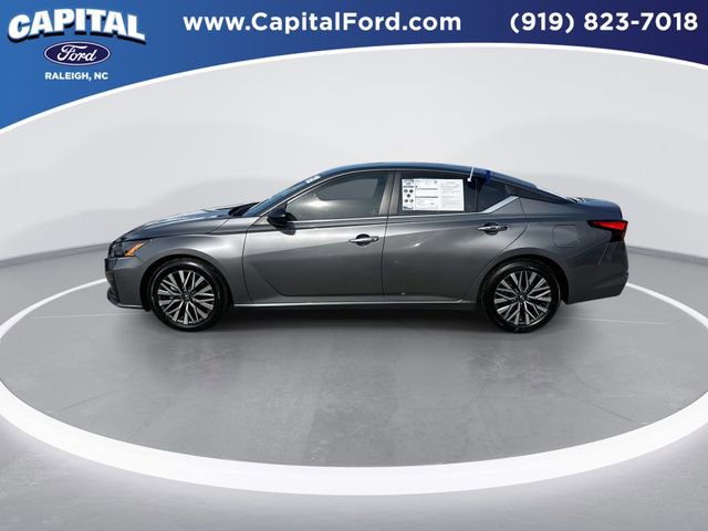 Used 2024 Nissan Altima 2.5 SV image 5