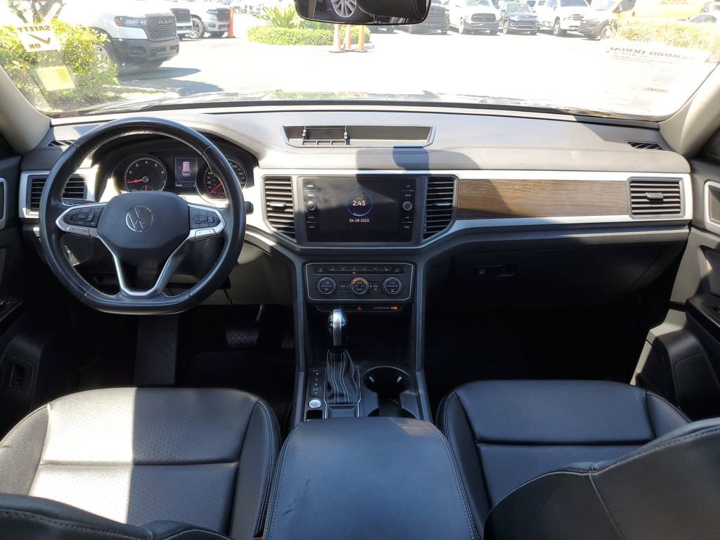 Used 2021 Volkswagen Atlas SE image 13
