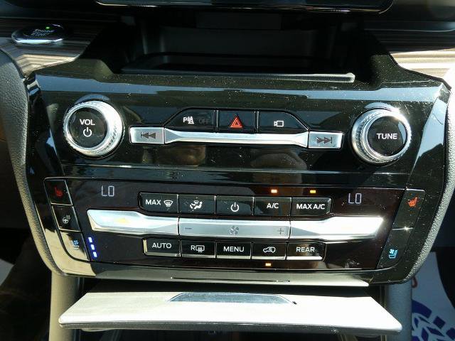 Certified 2021 Ford Explorer Limited w/ Hybrid Equipment Group 310A image 32