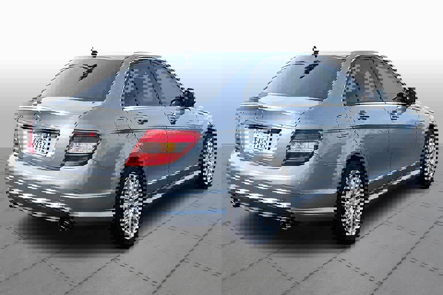 Used 2008 Mercedes-Benz C 300 Sport image 13