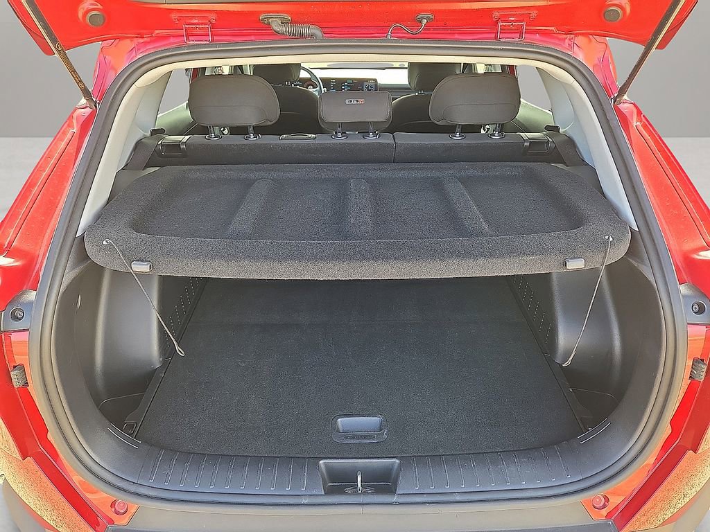 Used 2025 Hyundai Kona SEL image 13