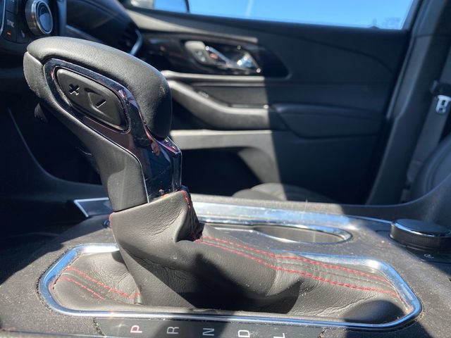 Used 2023 Chevrolet Traverse RS w/ LPO, Floor Liner Package FWD image 27