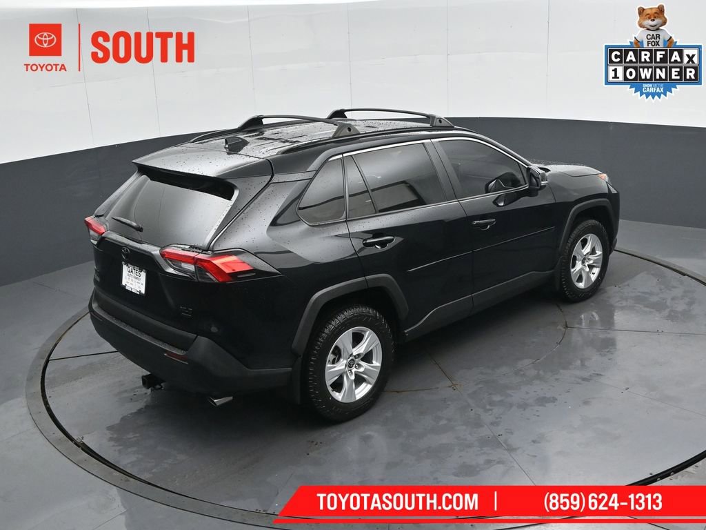 Used 2021 Toyota RAV4 XLE w/ Convenience Package image 40