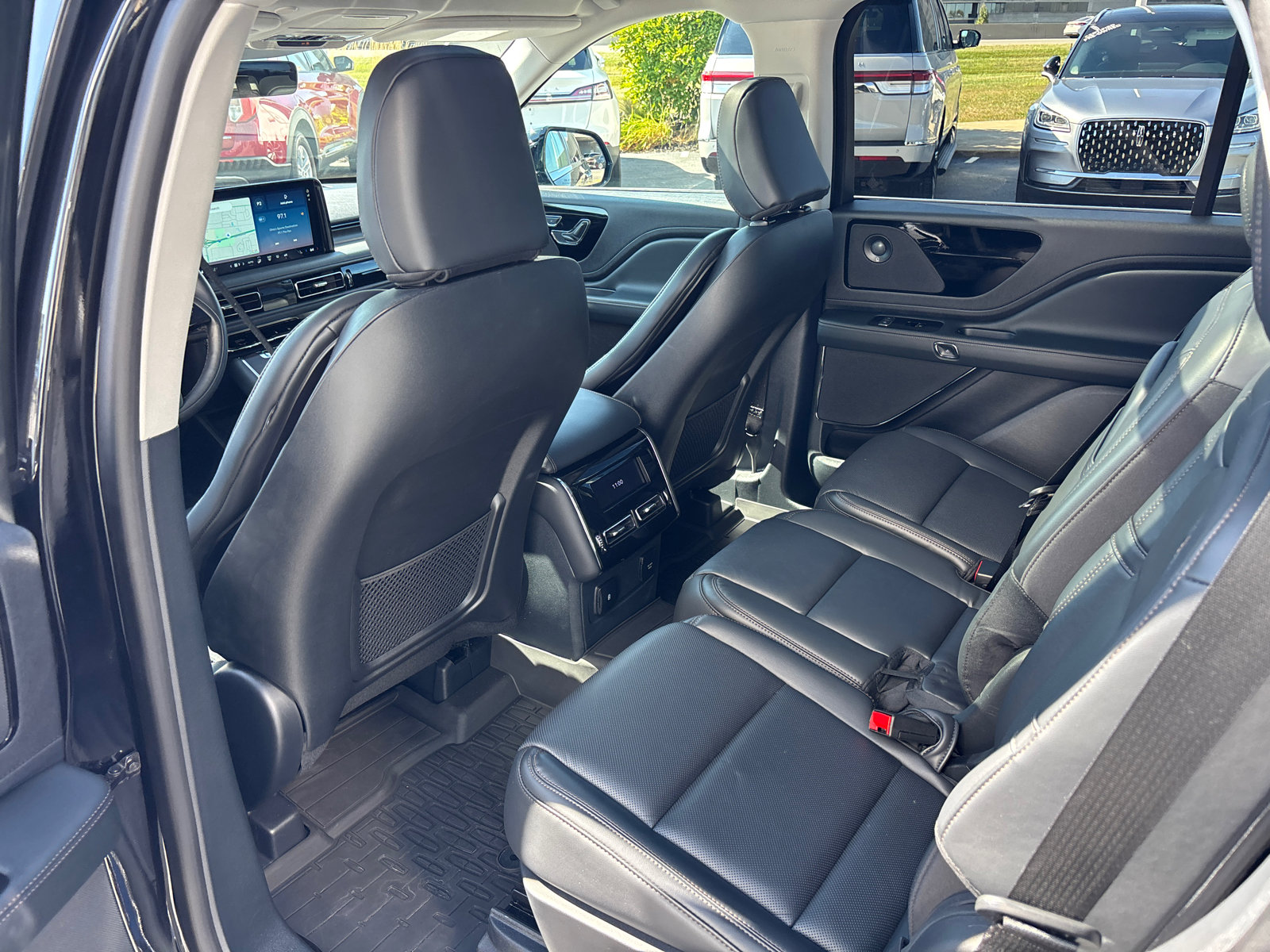 New 2025 Lincoln Aviator Reserve w/ Illumination Package image 29