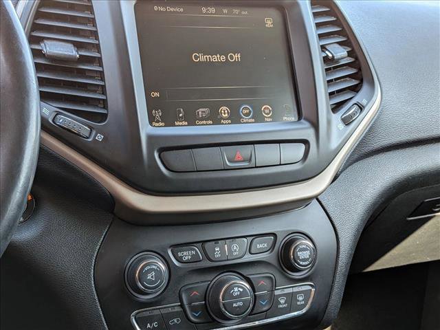 Used 2015 Jeep Cherokee Latitude w/ Comfort/Convenience Group image 5