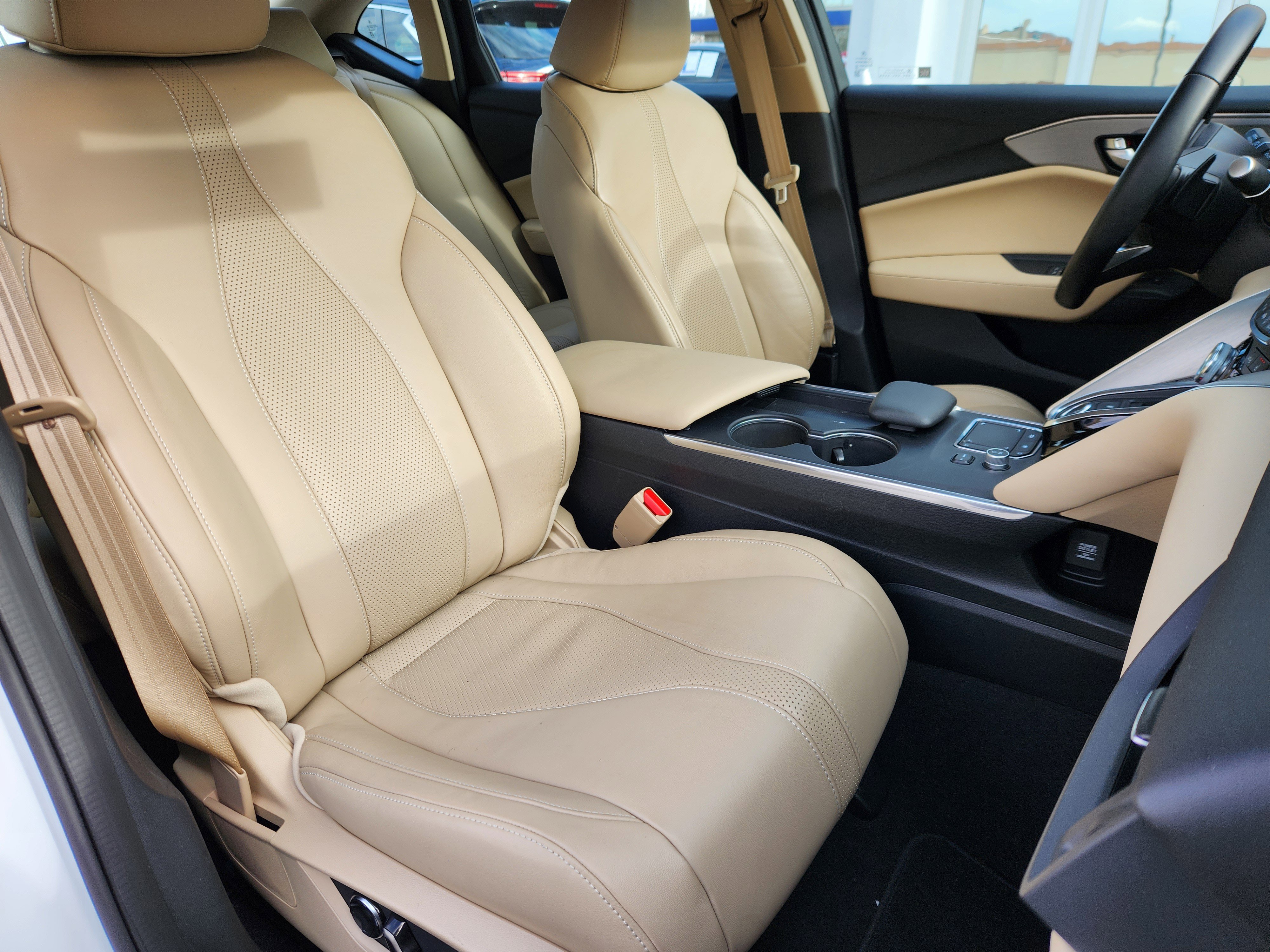 Certified 2025 Acura TLX w/ Technology Package image 15