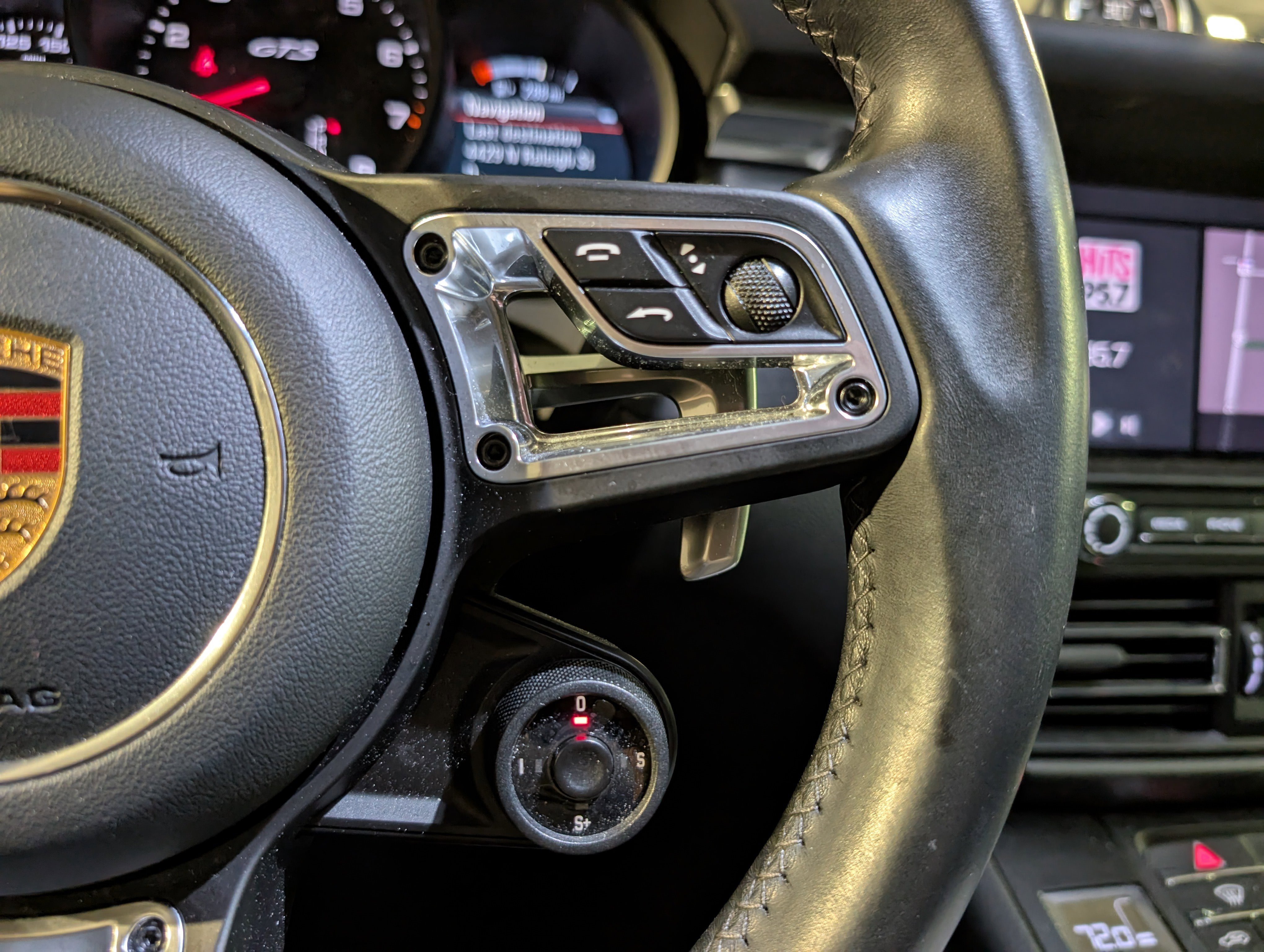 Certified 2020 Porsche Macan GTS image 27