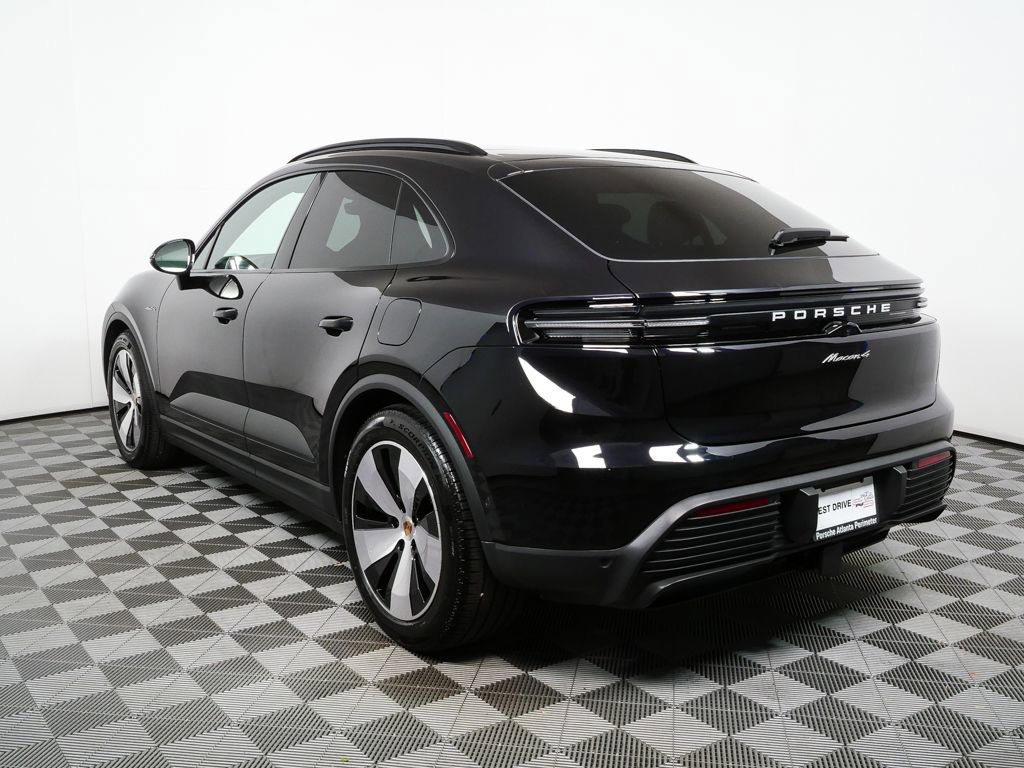 Certified 2025 Porsche Macan 4 Electric AWD/4WD image 3