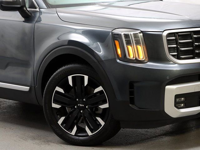 Used 2024 Kia Telluride SX AWD/4WD image 3