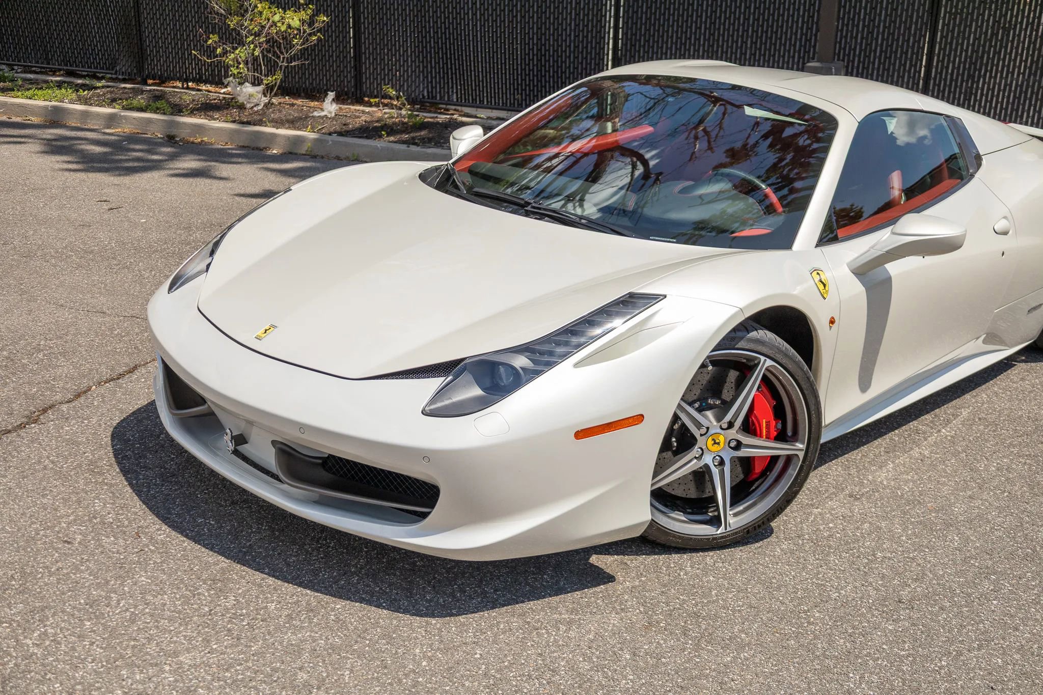 Used 2012 Ferrari 458 Spider RWD image 13