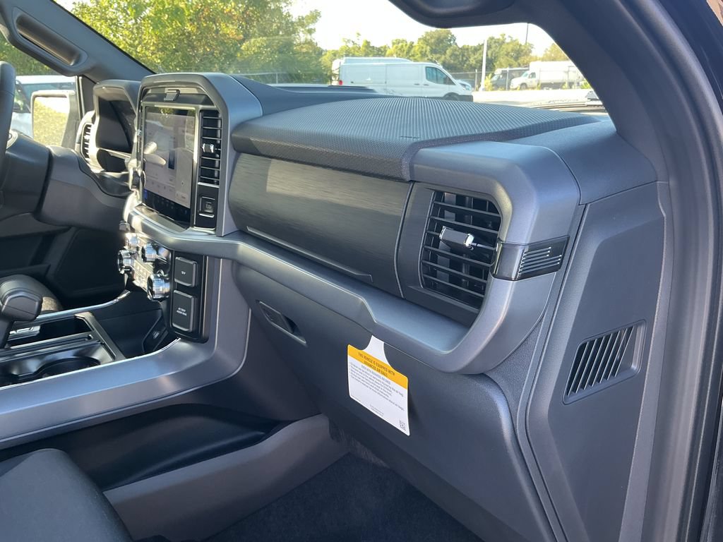 New 2026 Ford F150 XLT w/ Equipment Group 302A MID AWD/4WD image 24