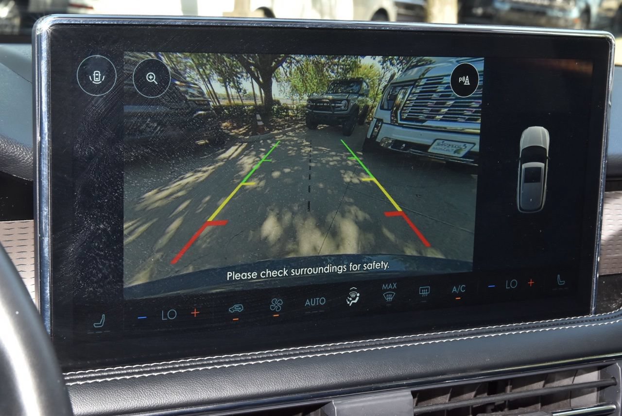 Certified 2024 Lincoln Corsair Grand Touring AWD/4WD image 29