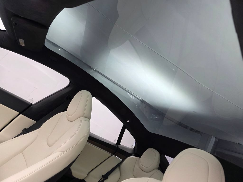 Used 2024 Tesla Model S AWD/4WD image 12