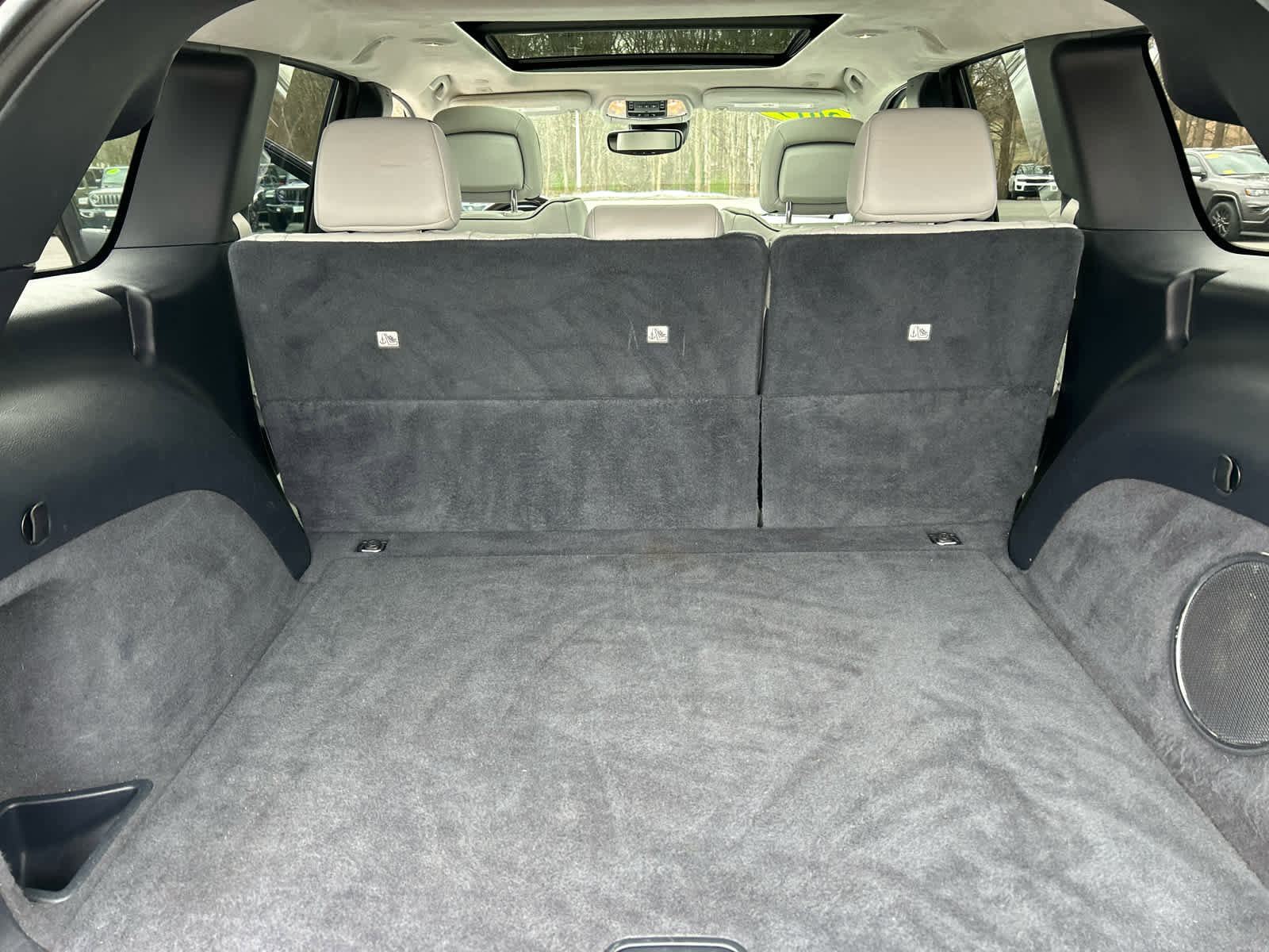 Used 2019 Jeep Grand Cherokee Summit image 40