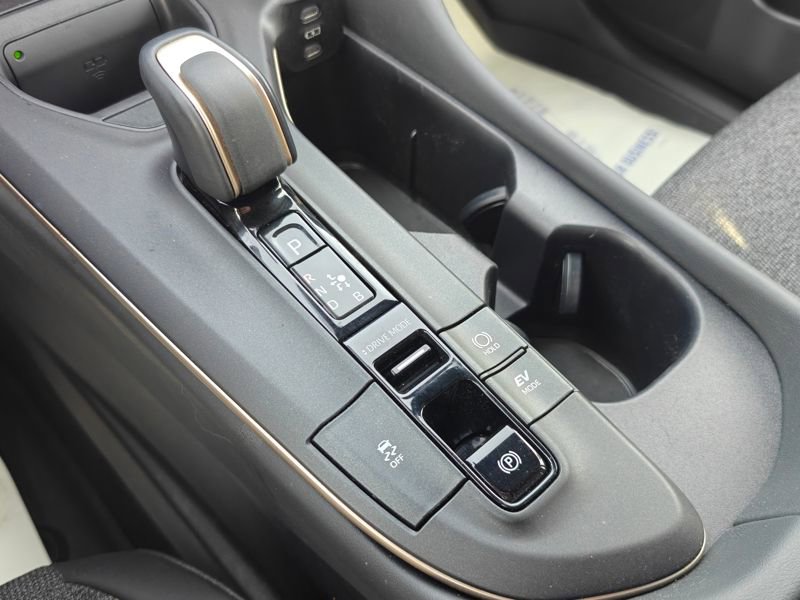 Used 2023 Toyota Crown XLE image 33