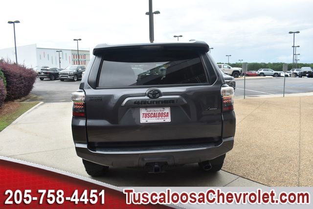 Used 2022 Toyota 4Runner SR5 RWD image 8