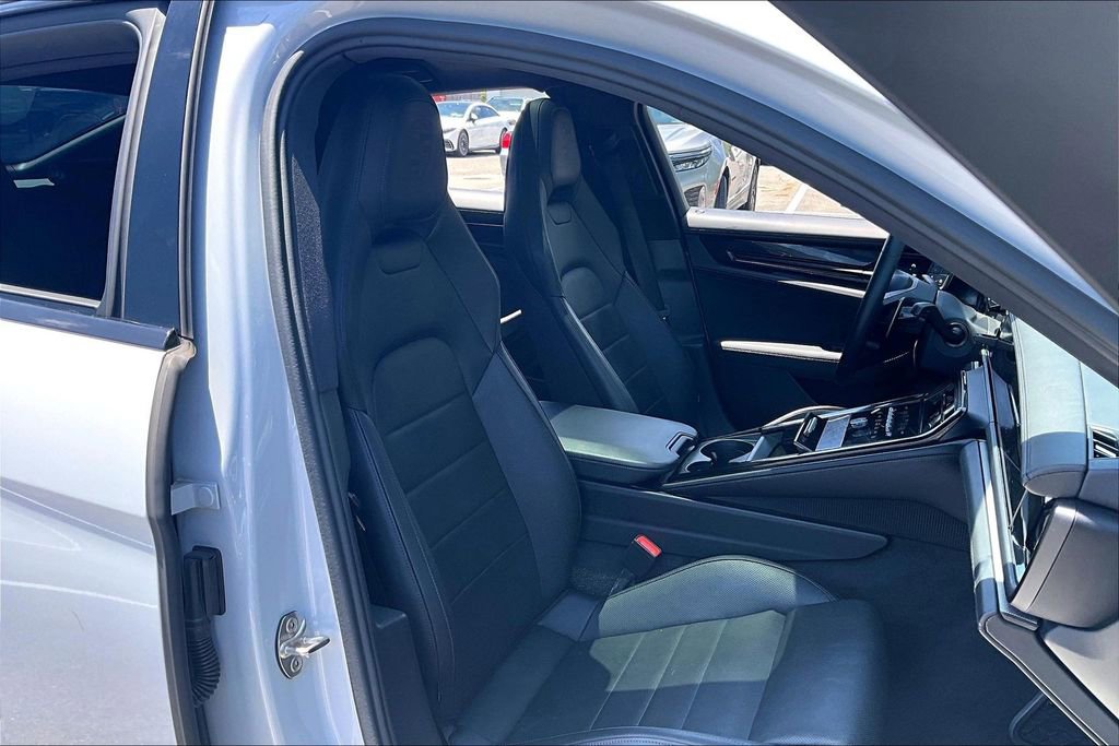 Used 2025 Porsche Panamera 4 AWD/4WD image 30