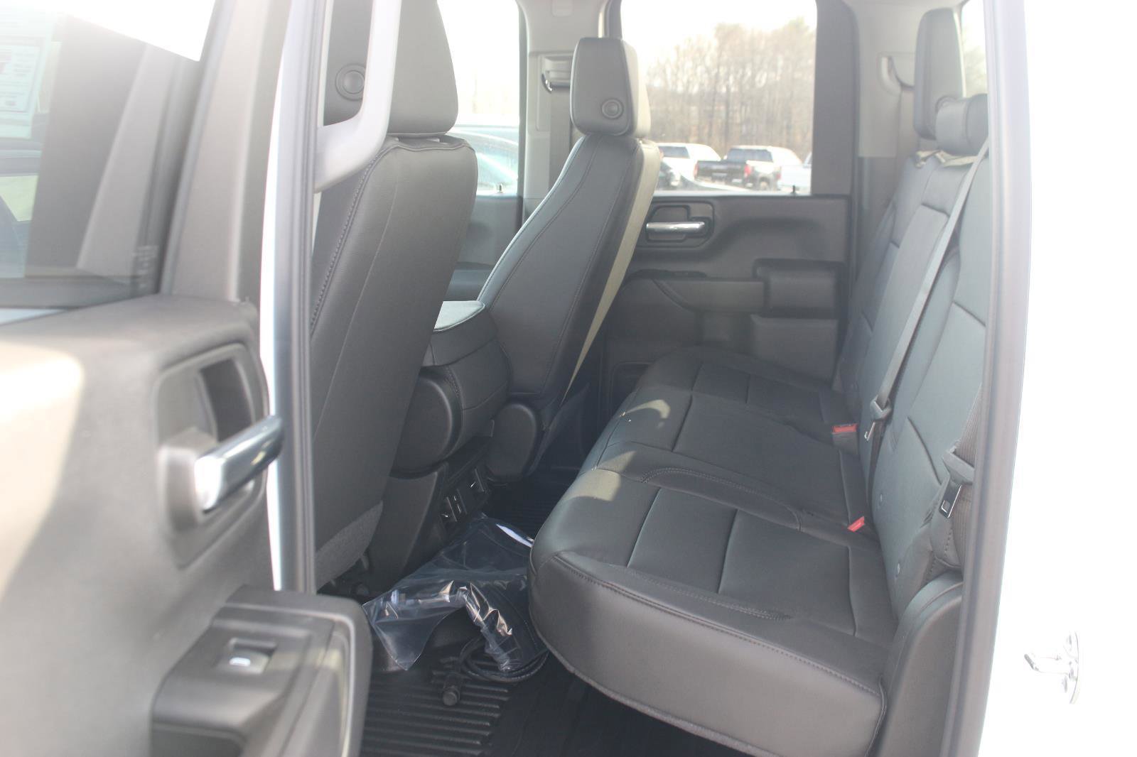 New 2026 GMC Sierra 3500 Pro w/ Convenience Package image 12