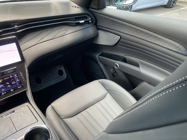 New 2024 Maserati Grecale GT image 45