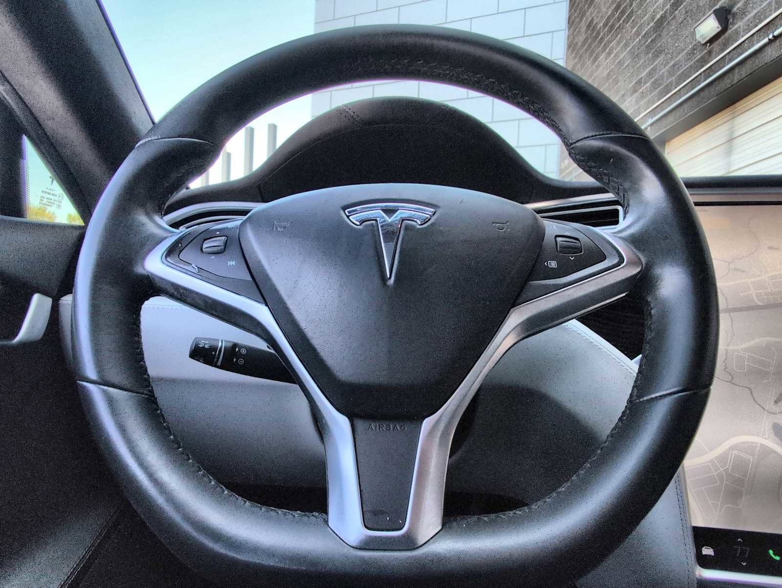Used 2016 Tesla Model S image 21