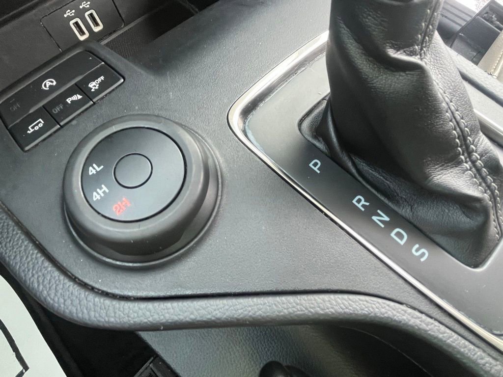 Used 2019 Ford Ranger Lariat w/ Equipment Group 501A Mid image 32