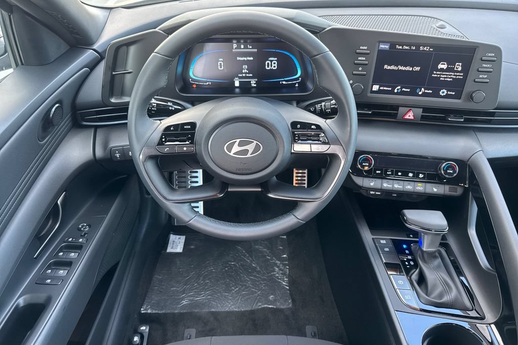 New 2026 Hyundai Elantra SEL Sport Premium FWD image 14