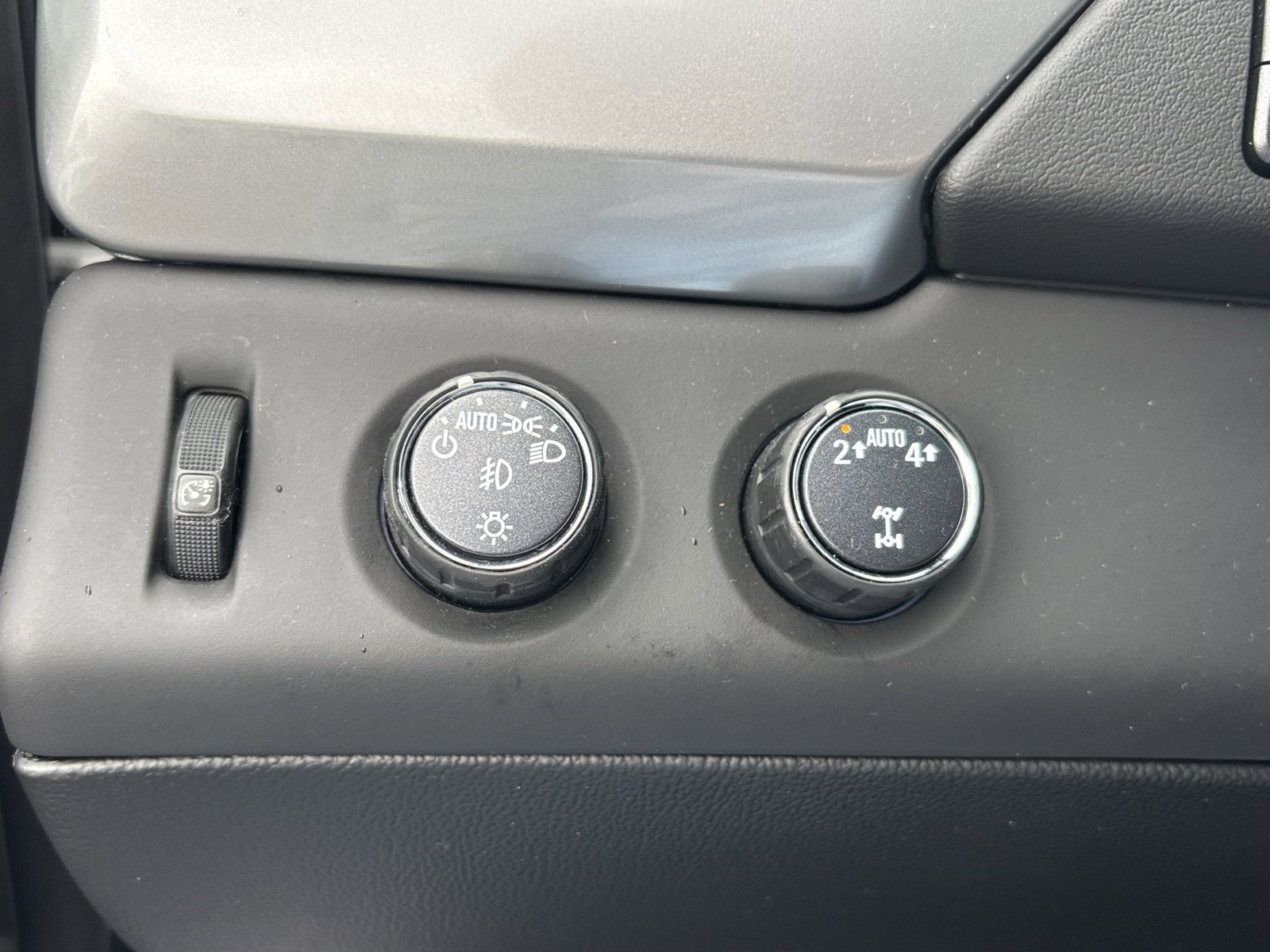 Used 2020 Chevrolet Tahoe LT image 6