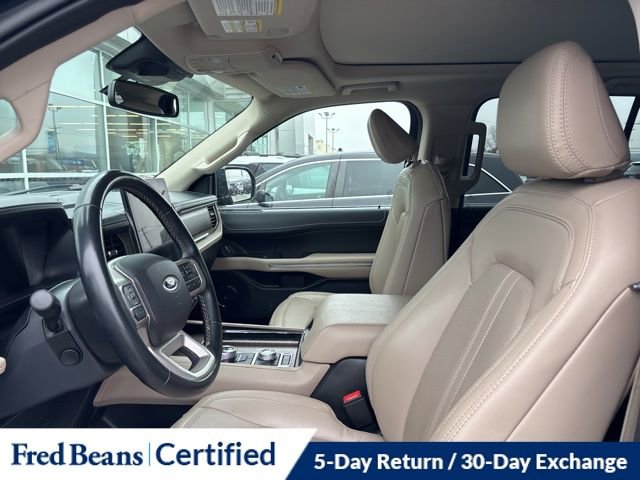 Used 2022 Ford Expedition Max Limited image 10