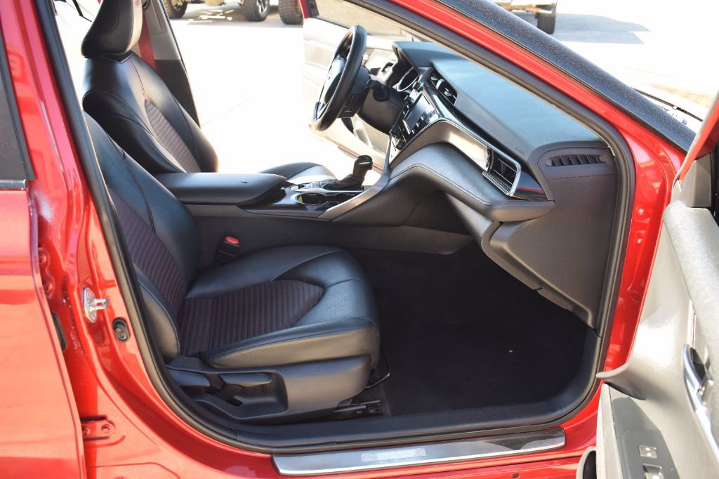 Used 2020 Toyota Camry TRD FWD image 12