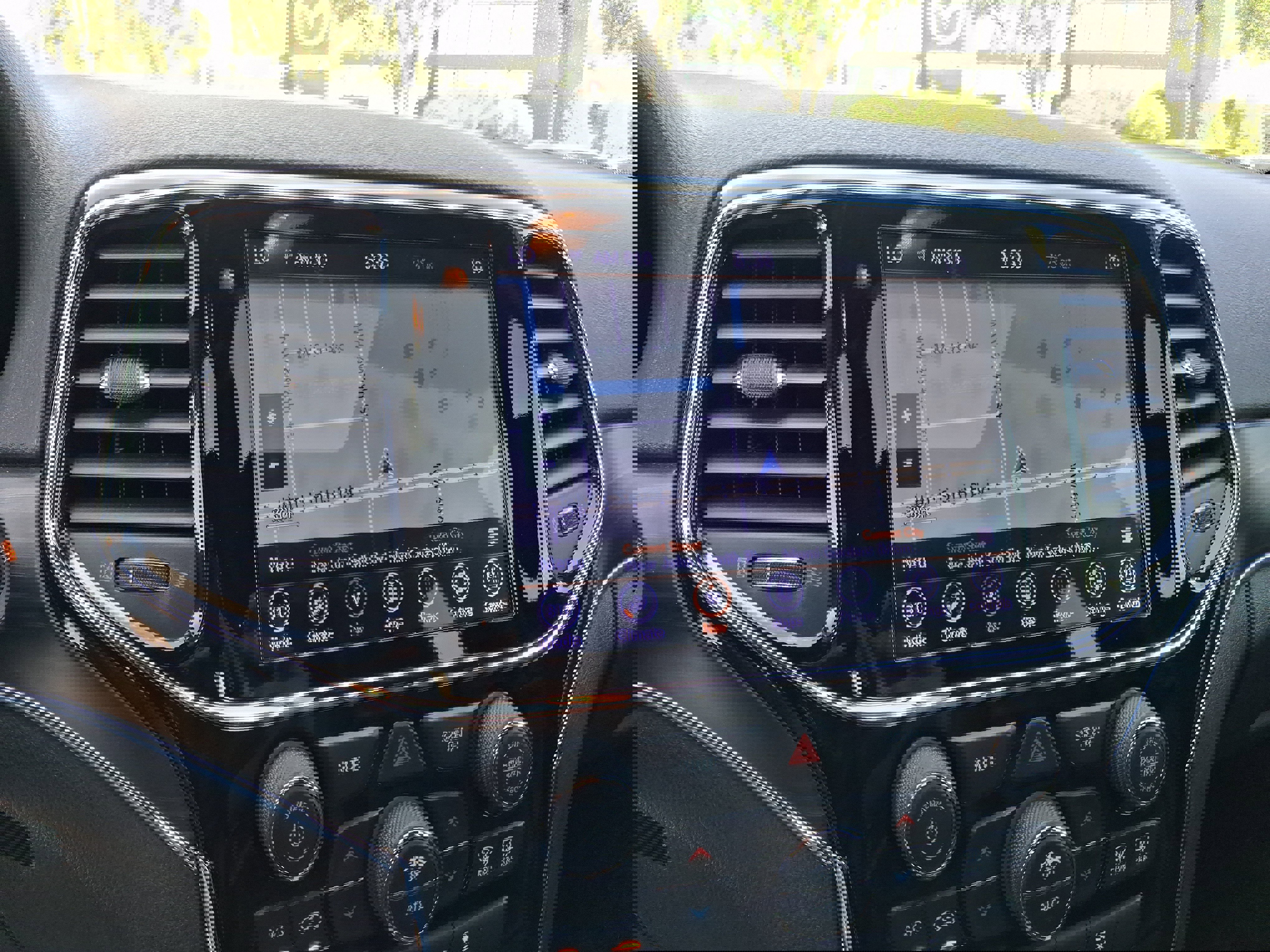 Used 2020 Jeep Grand Cherokee Limited w/ Premium Lighting Group image 16