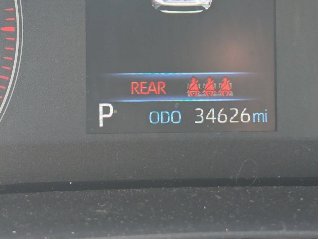 Used 2024 Toyota Corolla SE w/ SE Package FWD image 5