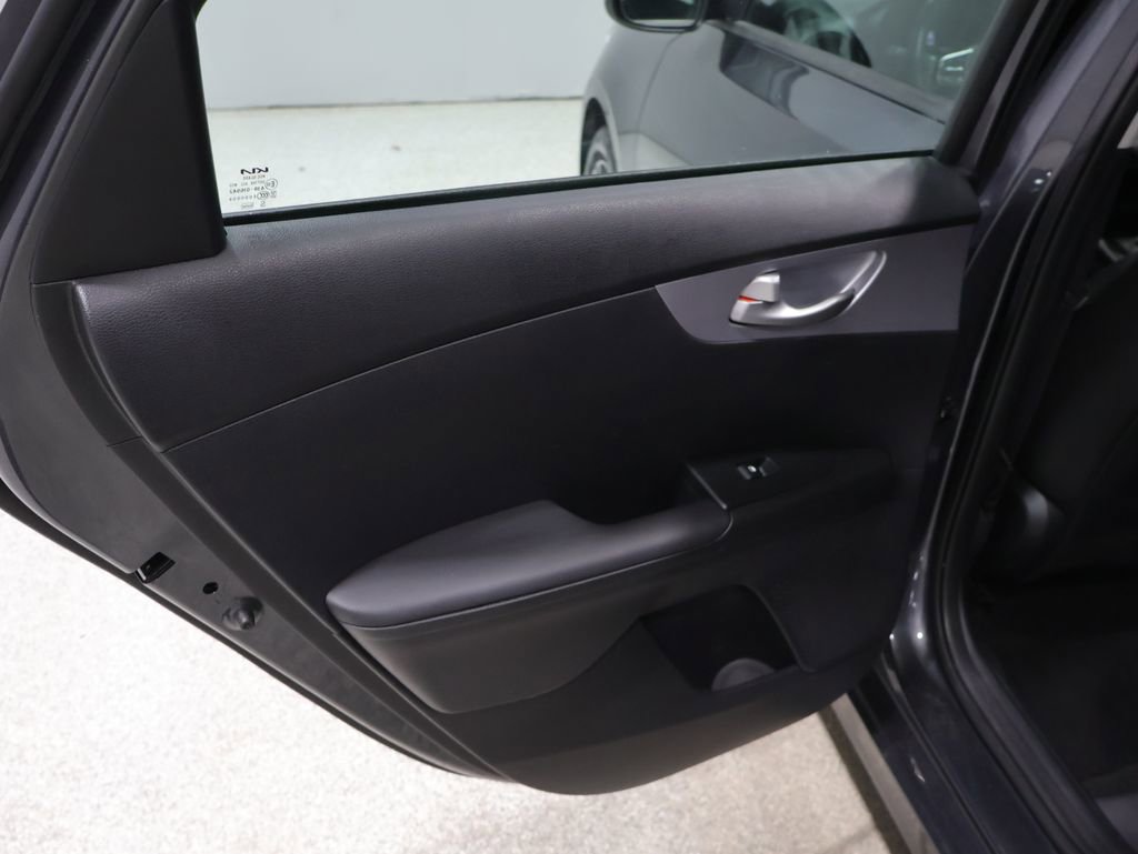 Used 2024 Kia Forte LXS image 19