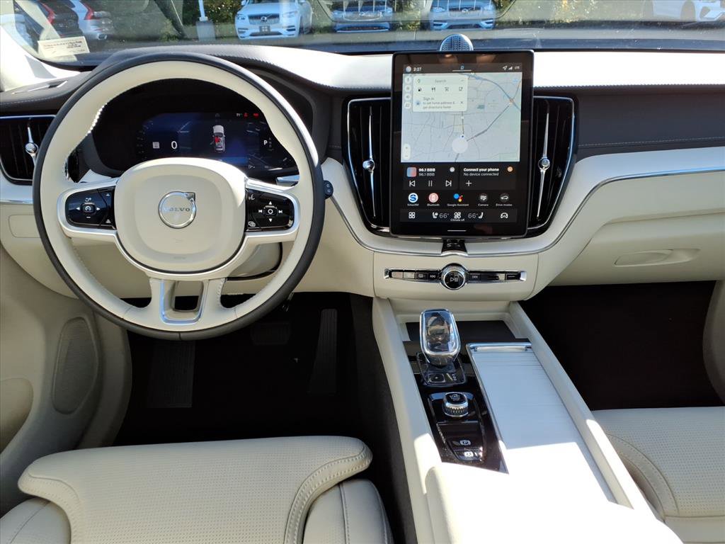 New 2026 Volvo XC60 B5 Ultra w/ Protection Package Premier image 9