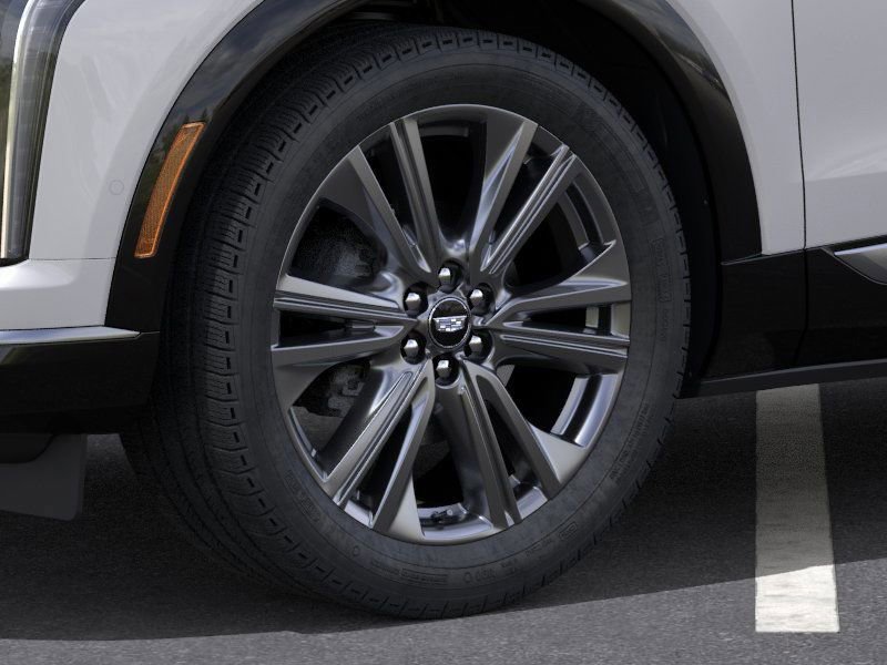 New 2025 Cadillac Optiq Sport 2 image 9