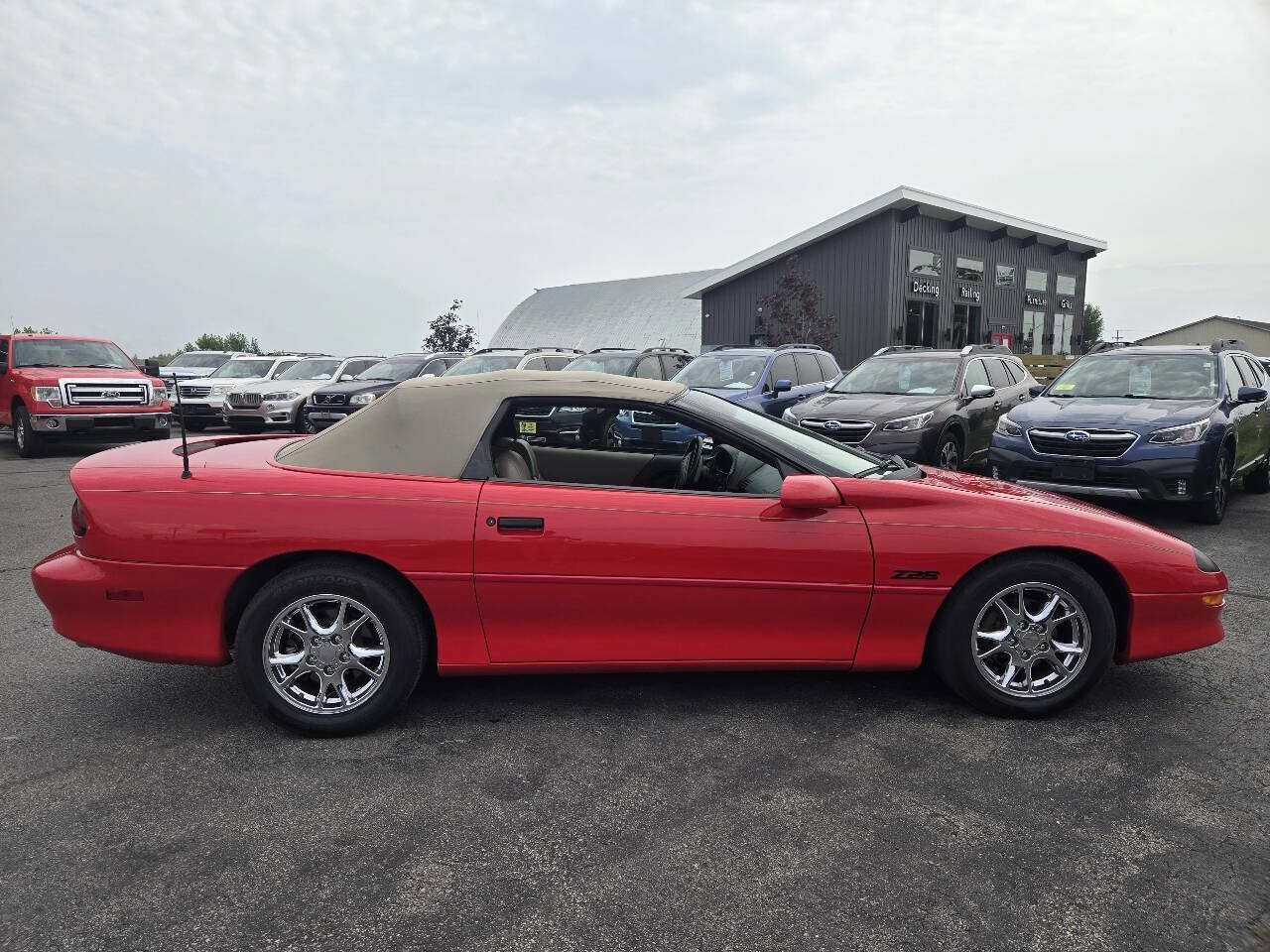 Used 1996 Chevrolet Camaro Z28 RWD image 14