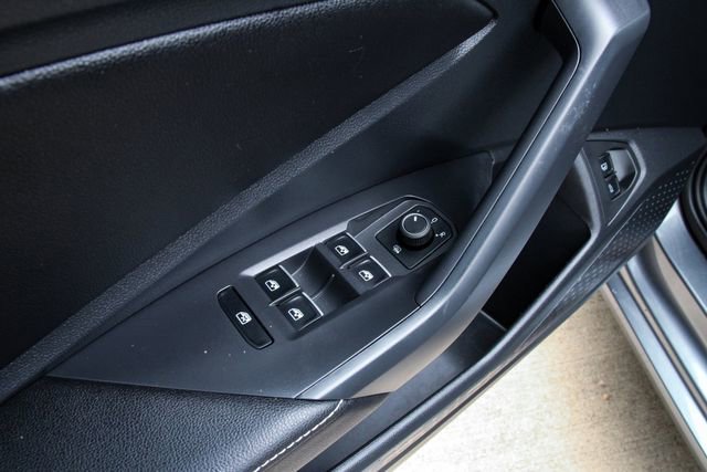 Used 2022 Volkswagen Jetta S image 13