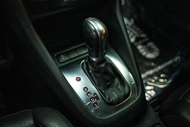 Used 2014 Volkswagen Jetta TDI image 19