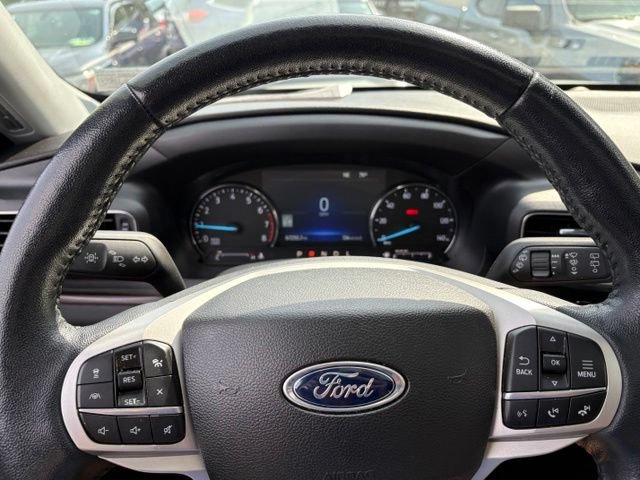 Used 2023 Ford Explorer Limited w/ Limited Technology Package AWD/4WD image 24