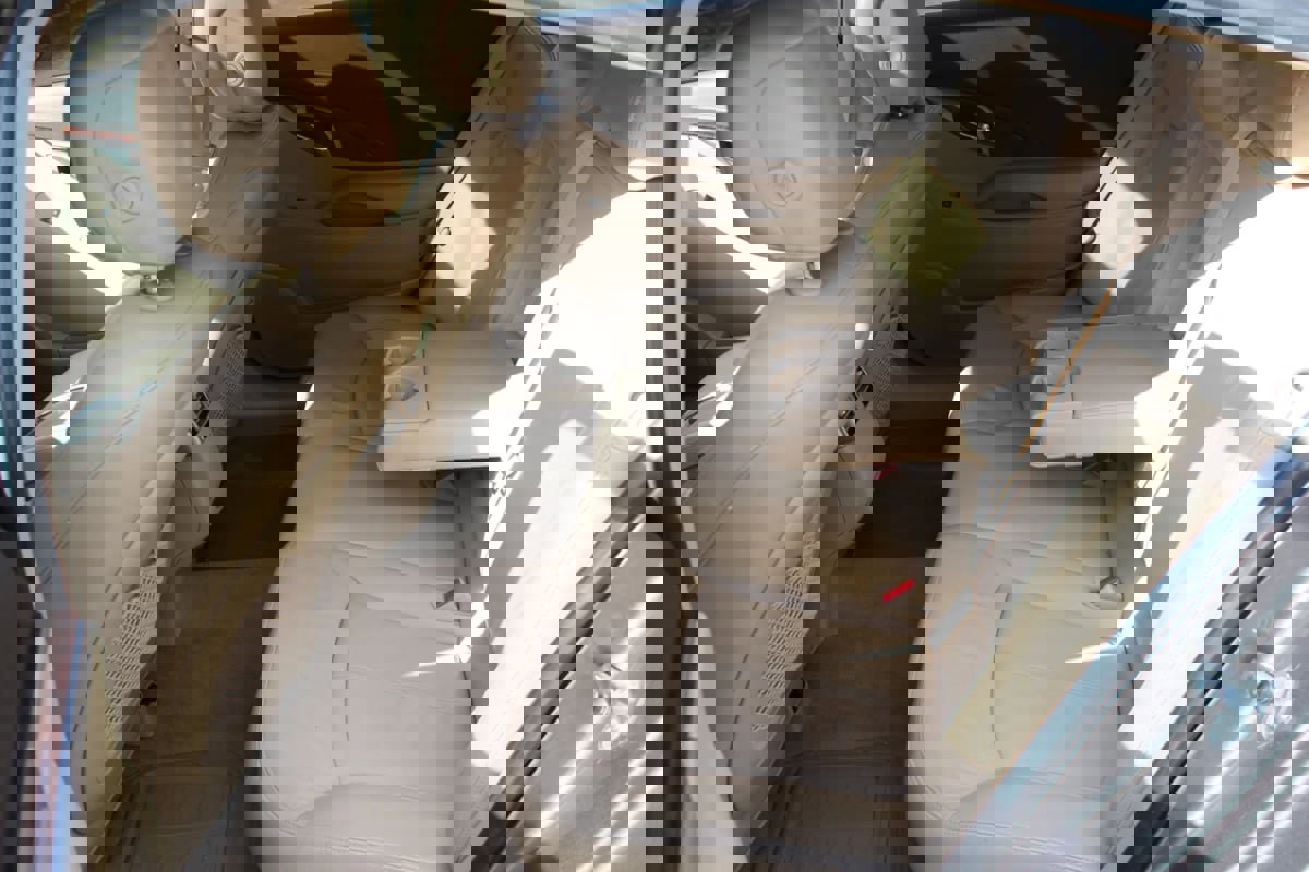 Used 2010 Buick LaCrosse CXL w/ Luxury Package FWD image 17