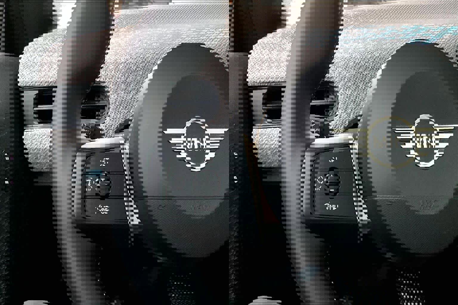 Certified 2025 MINI Cooper S image 20