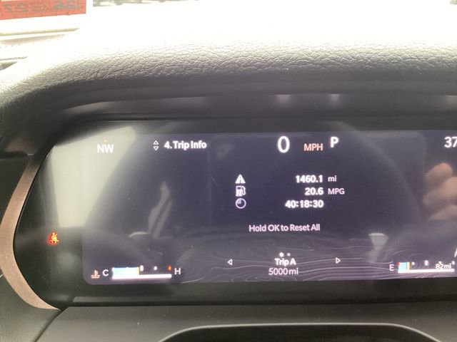 New 2025 Jeep Grand Cherokee Laredo X w/ Luxury Tech Group I image 17