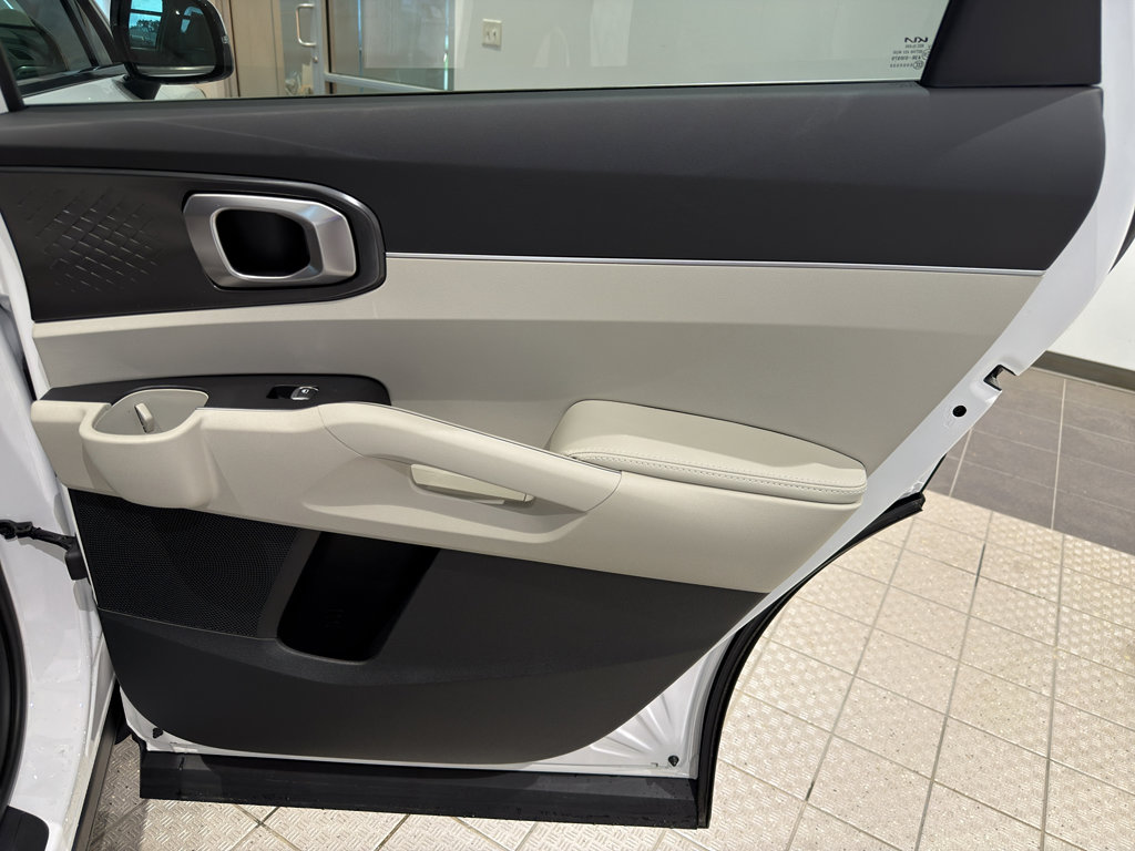 New 2026 Kia Sorento S image 22