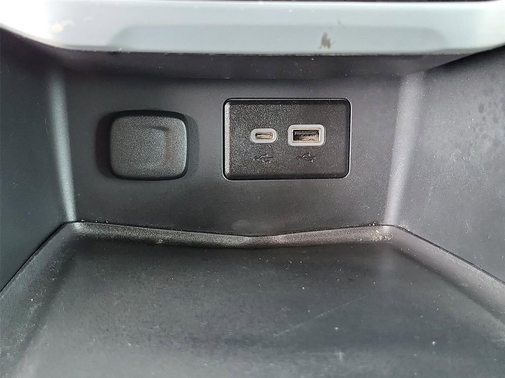 Certified 2022 GMC Acadia SLE w/ Driver Convenience Package FWD image 34