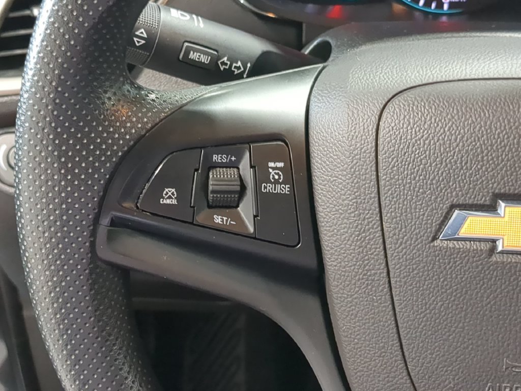 Used 2019 Chevrolet Trax LS w/ Tint and Cruise Package FWD image 28