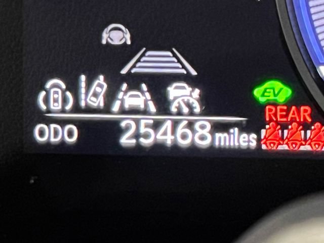 Used 2023 Lexus RX 350 w/ Cold Area Package image 18