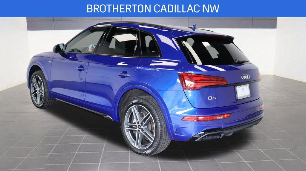 Used 2023 Audi Q5 e Premium Plus w/ Premium Plus Package image 3