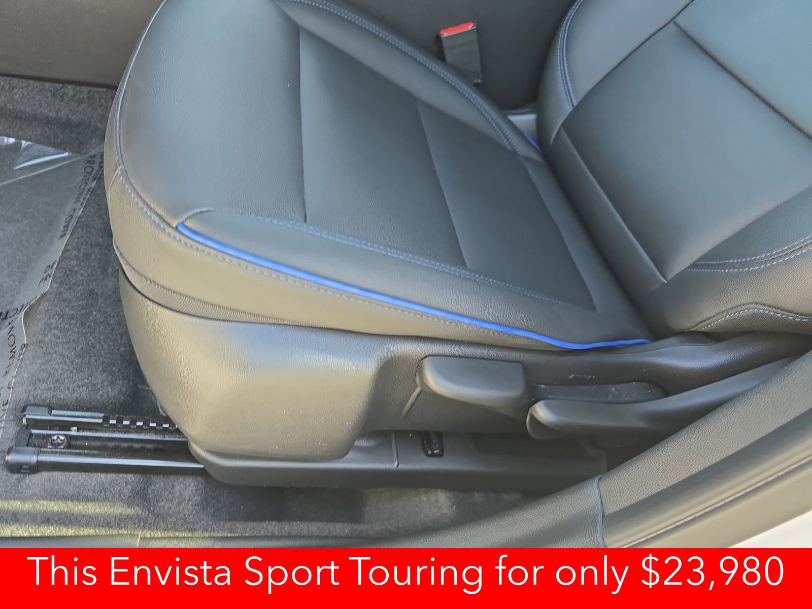 Used 2025 Buick Envista Sport Touring image 33