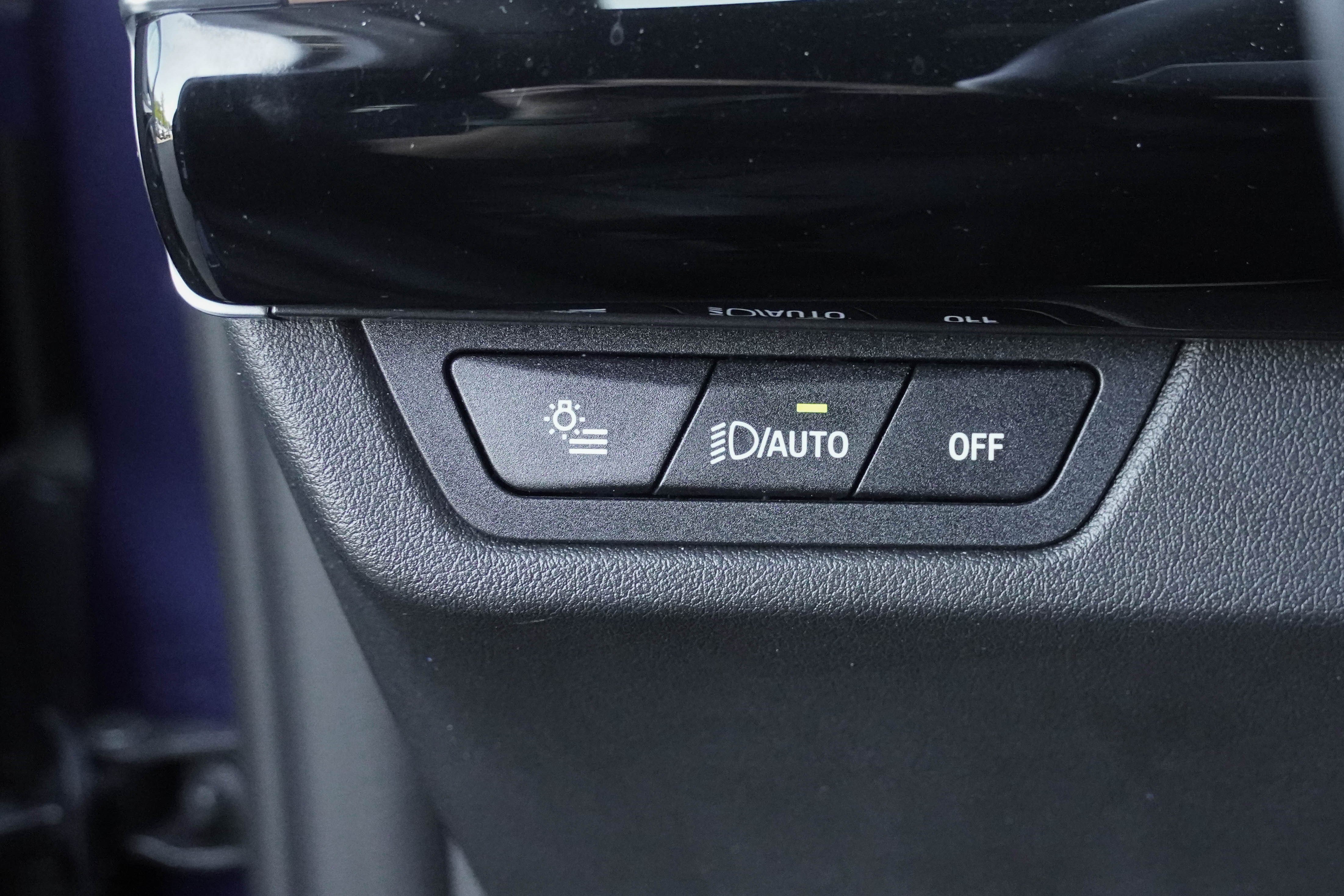 Certified 2025 BMW X1 xDrive28i AWD/4WD image 16