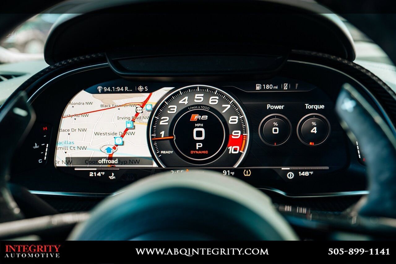 Used 2017 Audi R8 V10 w/ Carbon Exterior Package image 37