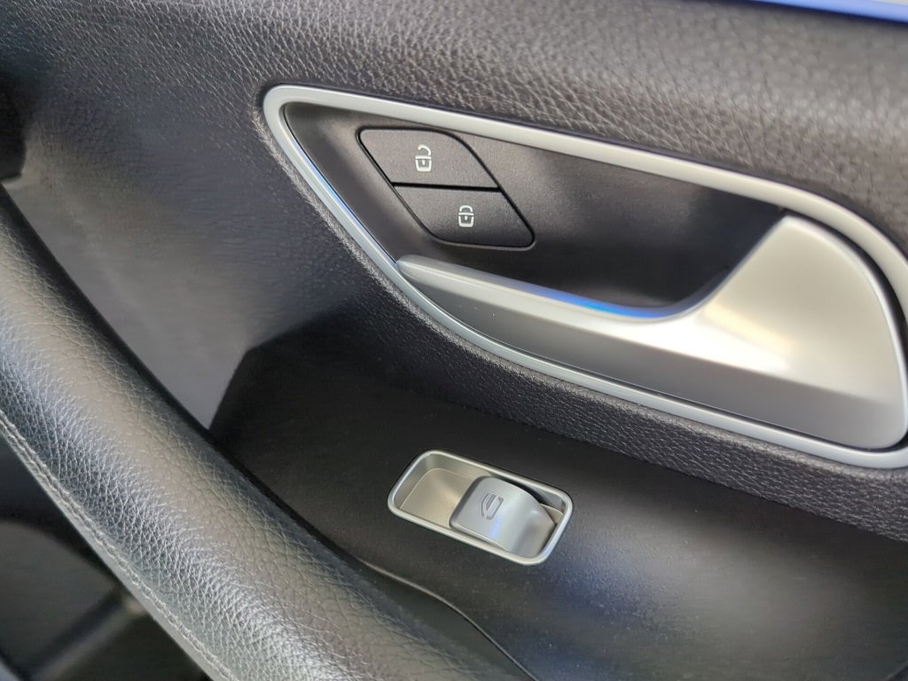 Used 2024 Mercedes-Benz GLE 350 4MATIC image 52